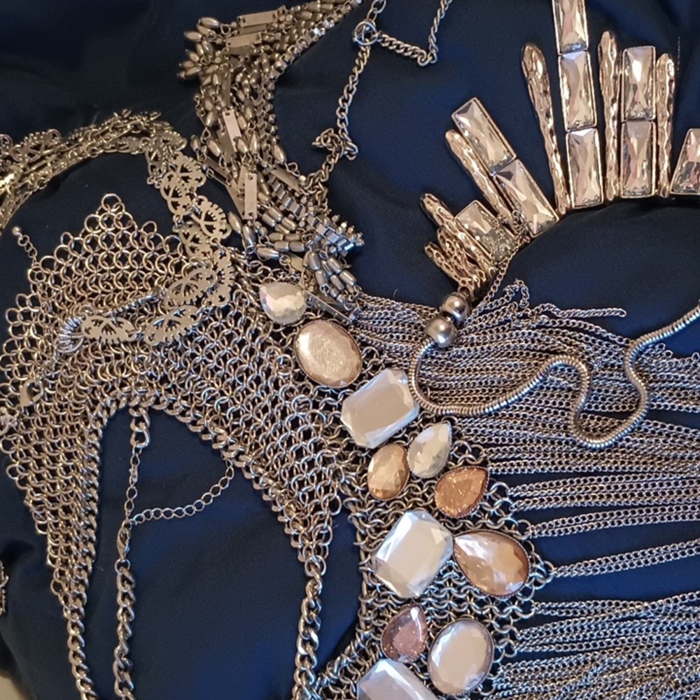 Necklace - Picture 6 of 6